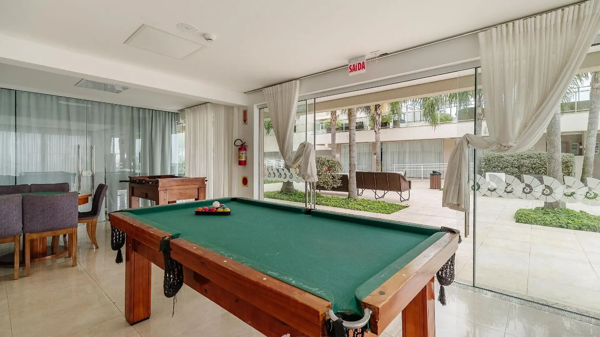 Apto Vista Mar C/ Piscina E Churrasq. Bbh1003 Piçarras Apartament